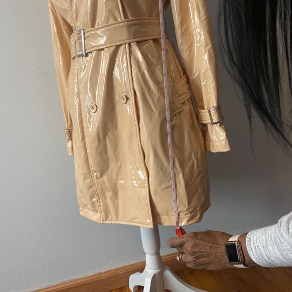 Trenchcoat dress - Picture 7 of 11